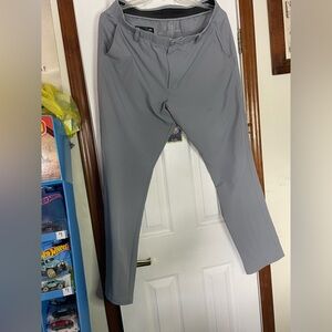 UNDER ARMOUR Men's Grey Polyester Golf Pants Size 38x32